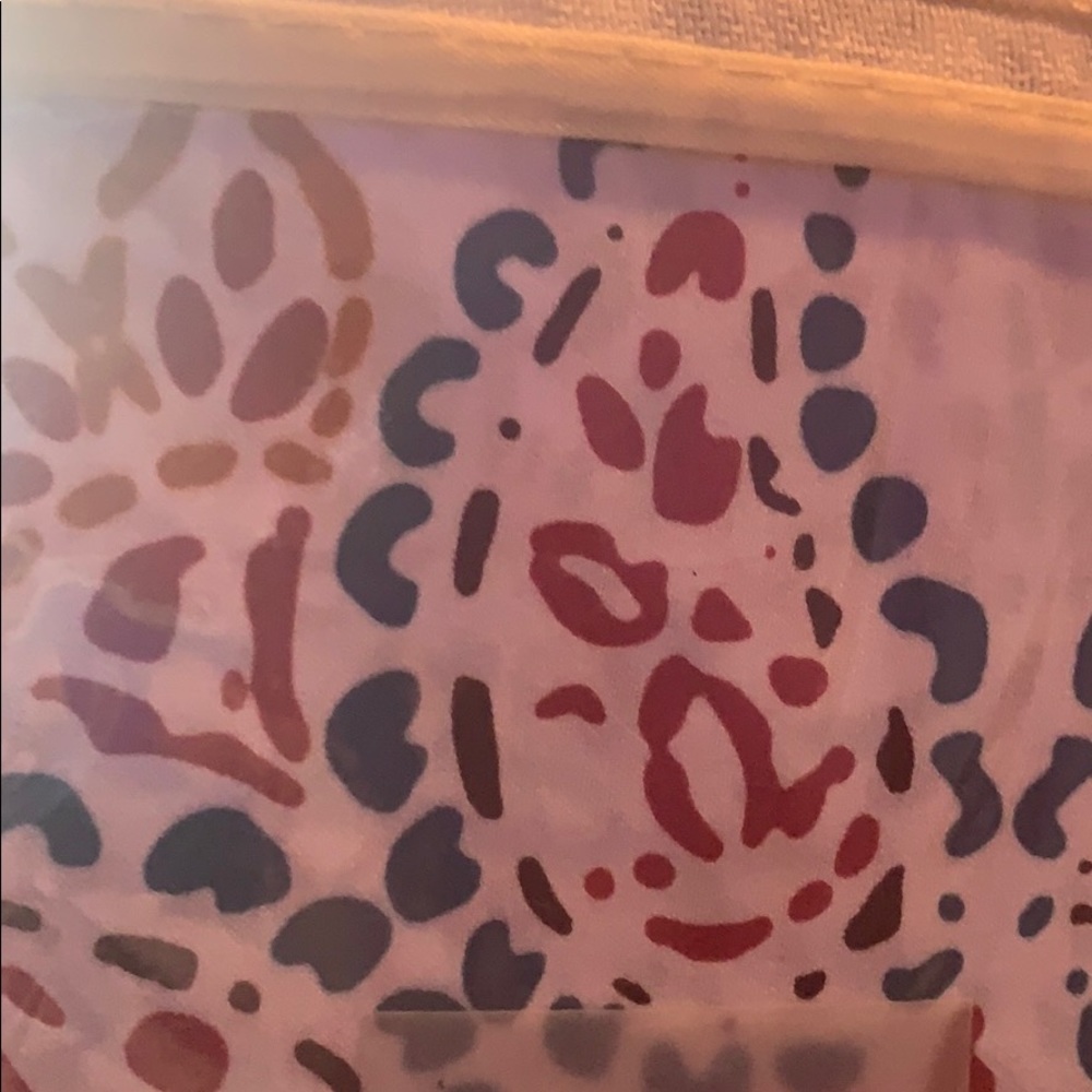 Window Valance - Picture 2 of 3